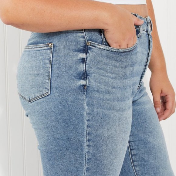 Judy Blue Mia Full Size Raw Hem Slim Bootcut Jeans - Picture 10 of 11